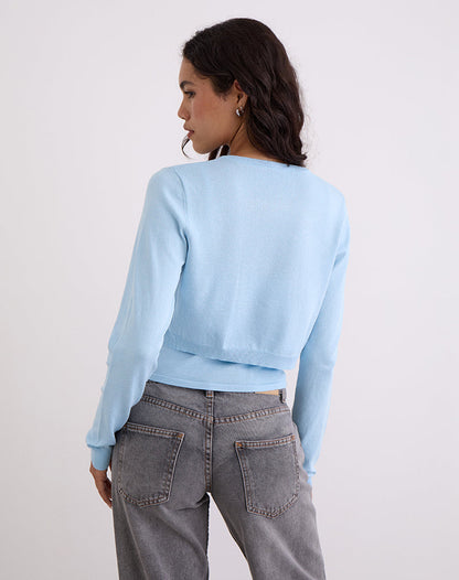 Nuha Ribbed Cropped Cardigan in Blue